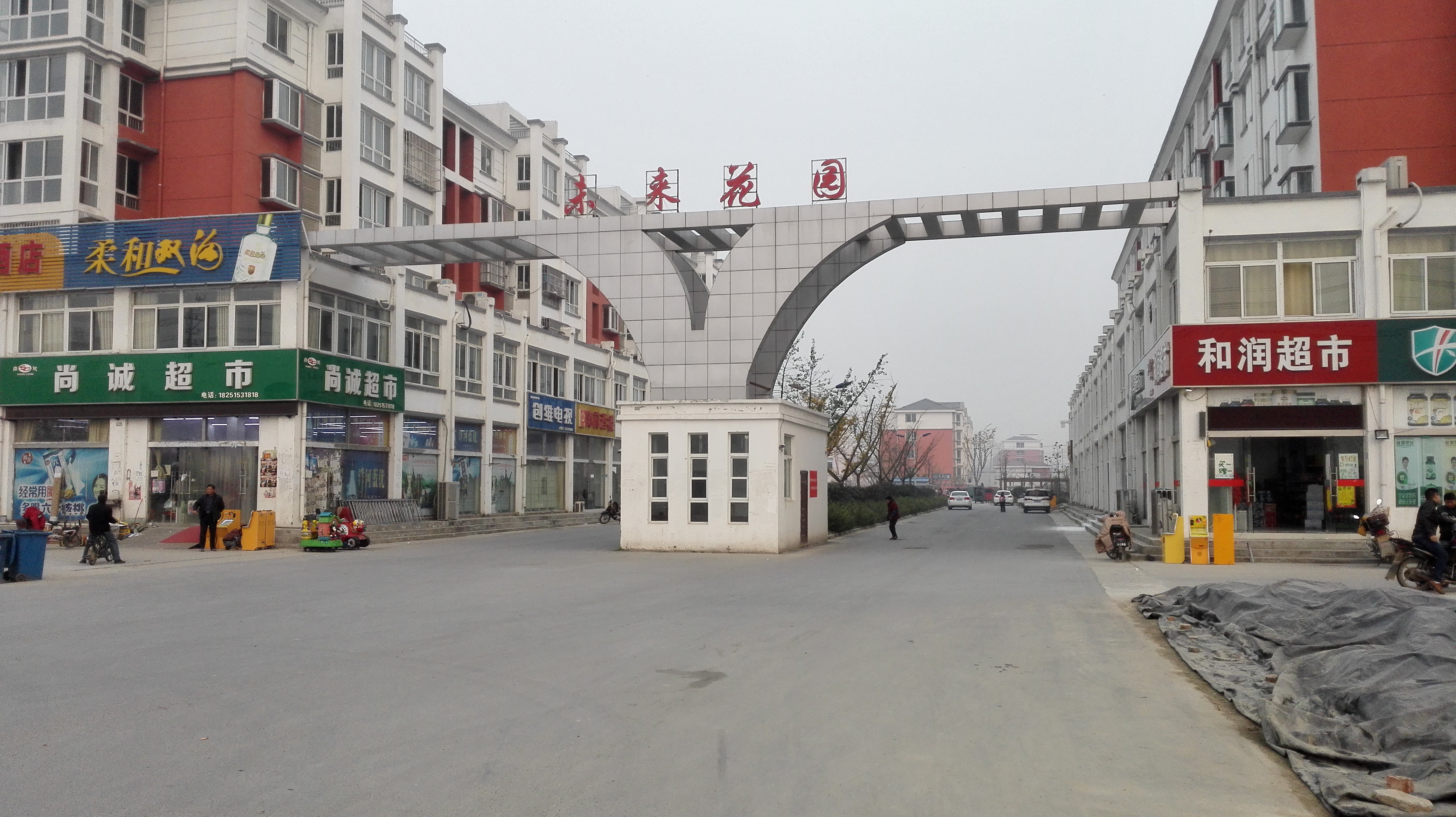 ����������