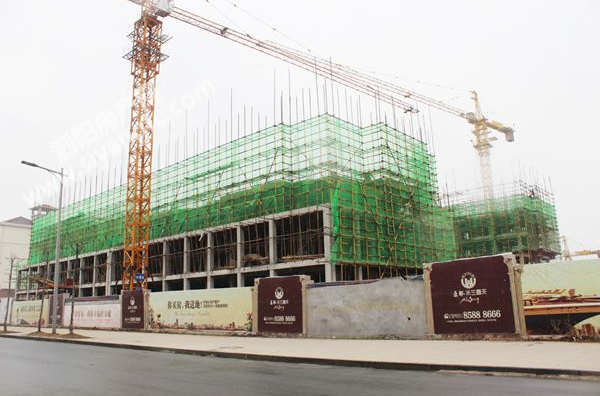 1811243385a38e3c6f4309.png milan.png